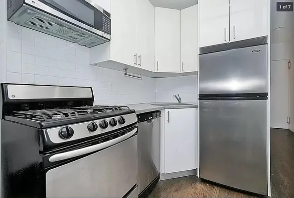 Rented by Douglas Elliman | media 6