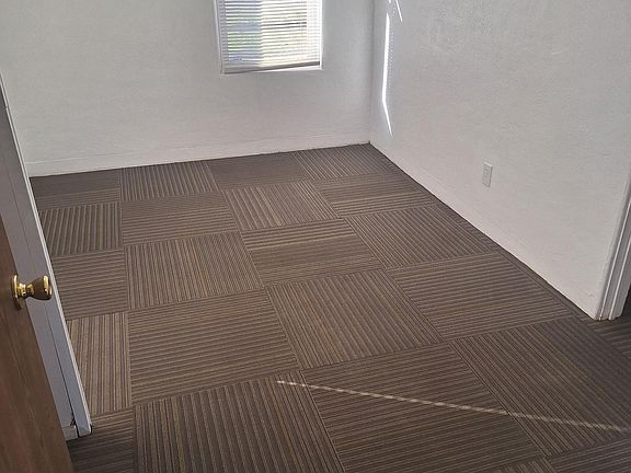 5th image of 506 5th Ave E