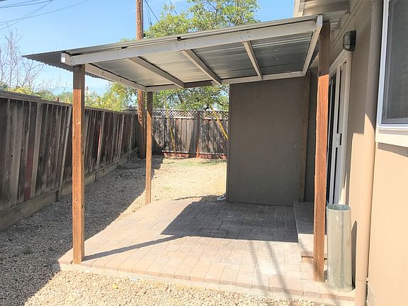 4th image of 2769 Agate Dr APT 5