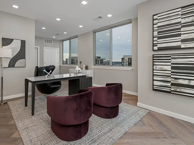 880 Pacific St — Photo 18