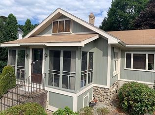 9 Kelley St, Worcester, MA 01605