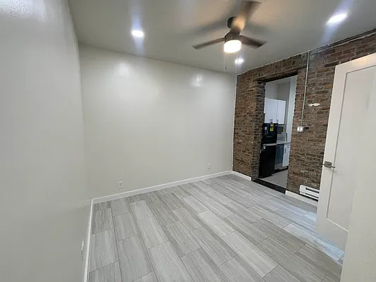 Rented by Eight Horse Realty | media 10