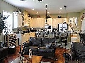 3rd image of 3670 Peacepipe Way