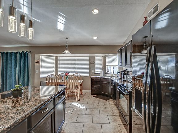 5th image of 1149 N COTTONWOOD Court