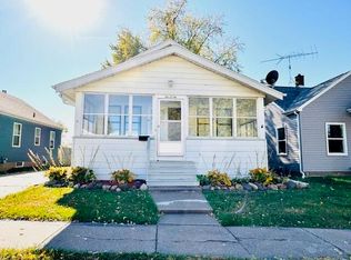 506 Monroe St, Muscatine, IA 52761