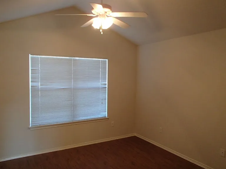 1010 Kajon Cv — Photo 7