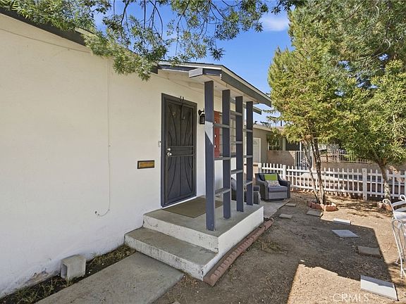 4th image of 4570 Jurupa Ave