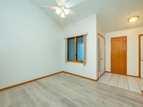 3rd image of 4719 71st St
