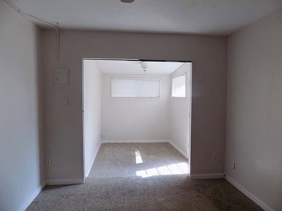 5th image of 560 Estancia Dr NW APT B