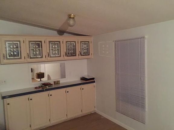 Dining/Extra Storage