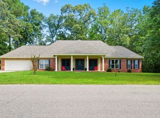 106 Larawood Point, Petal, MS 39465