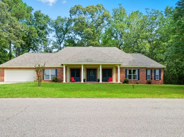 106 Larawood Point, Petal, MS 39465