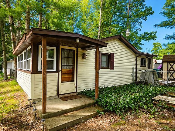 2nd image of 5073 E Cranberry Lake Rd