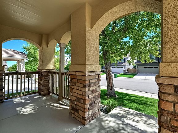 4th image of 10571 Laurelglen Cir