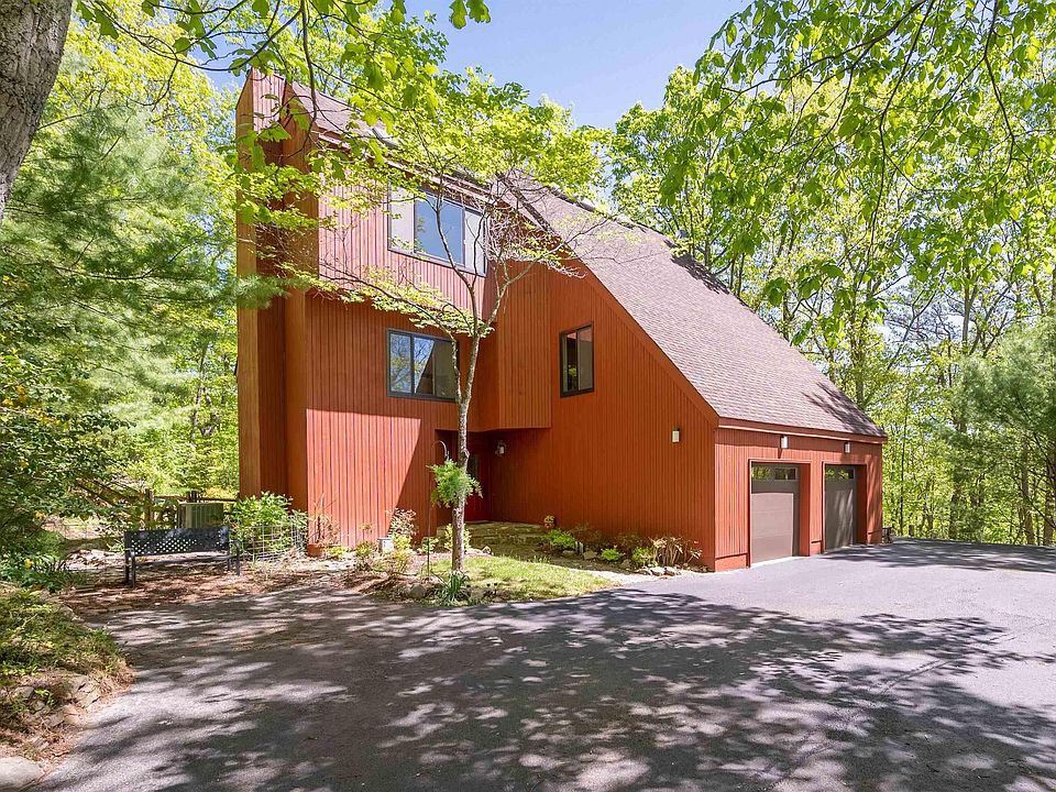 1st image of 3380 Laurel Dr