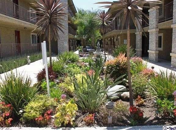 2nd image of 3220 Altura Ave APT 105