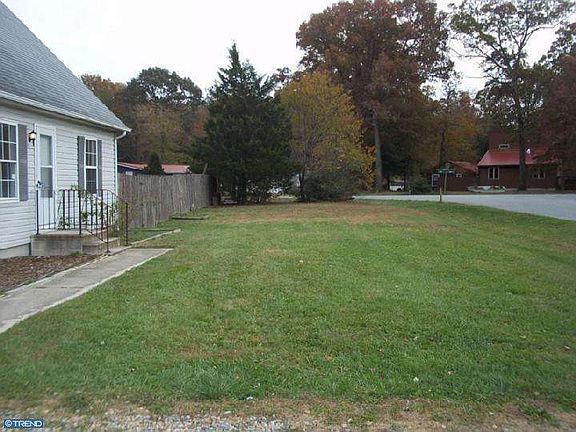 5th image of 24157 Kent Dr