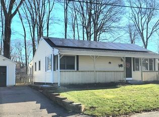 38 Waterman Rd, Auburn, MA 01501