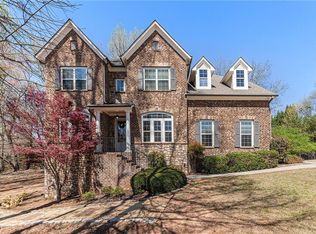 1040 Reece Rd, Alpharetta, GA 30004