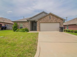 2903 San Jose Dr, Longview, TX 75601