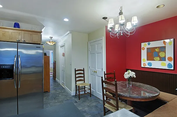 Sold by Corcoran | media 24