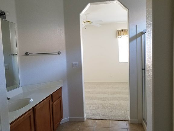 5th image of 24 Wharfdale Pl