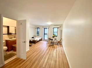 63 Rapelye St APT 1A, Brooklyn, NY 11231