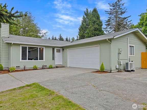 2nd image of 13900 28th Drive SE