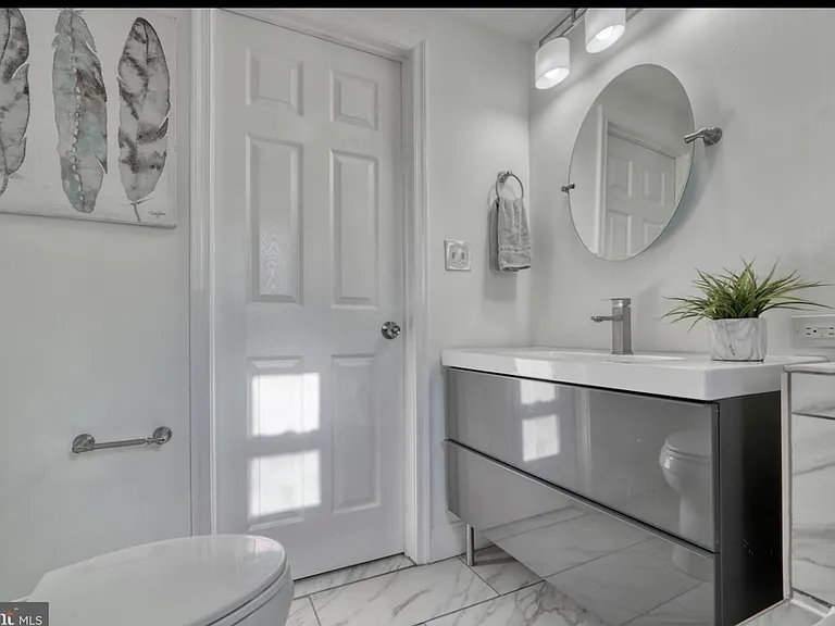 701 Platinum Ave — Photo 19