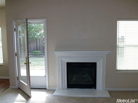 4th image of 1617 Cherrywood Way