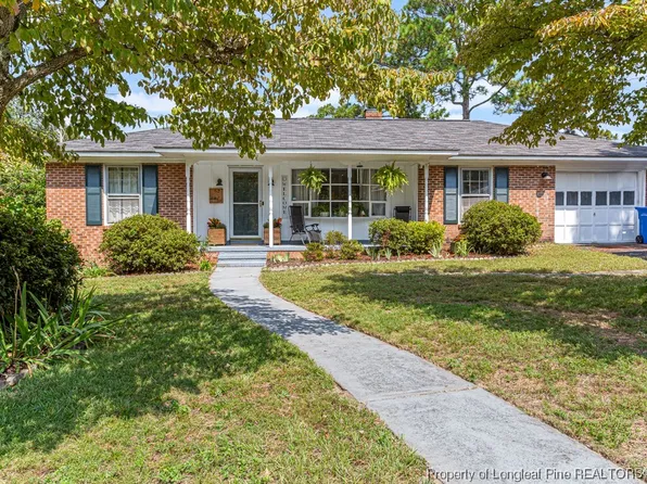 627 Galloway Dr, Fayetteville, NC 28303