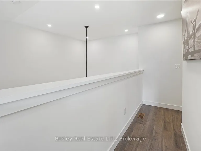 11 Beckwith Ln #303 — Photo 20