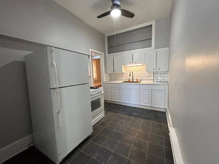 1537 Gaylord St #2 — Photo 9