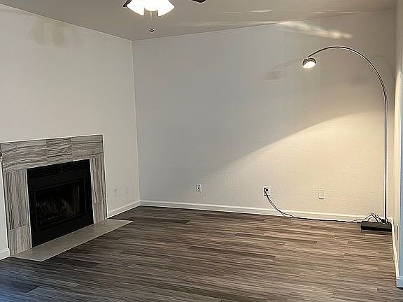 4th image of 1113 Bell St APT 17