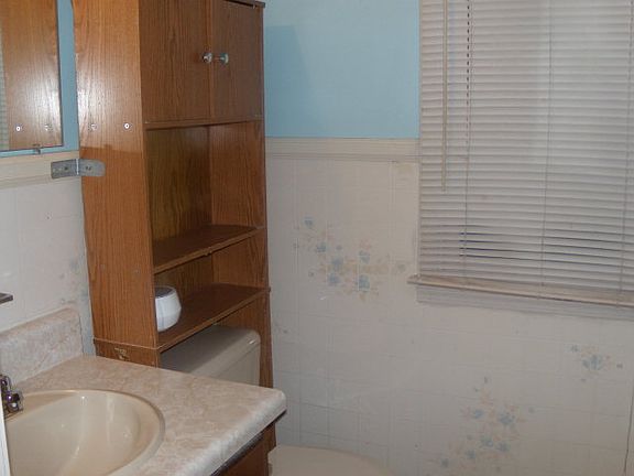 4th image of 1227 Florida Ave