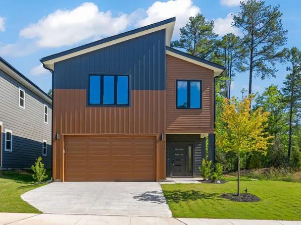 215 Summer Breeze Dr, Durham, NC 27704
