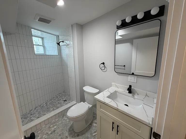 90 Winthrop Shore Dr #1B — Photo 10