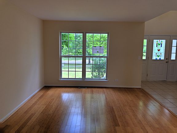 5th image of 163 Blueberry Ln