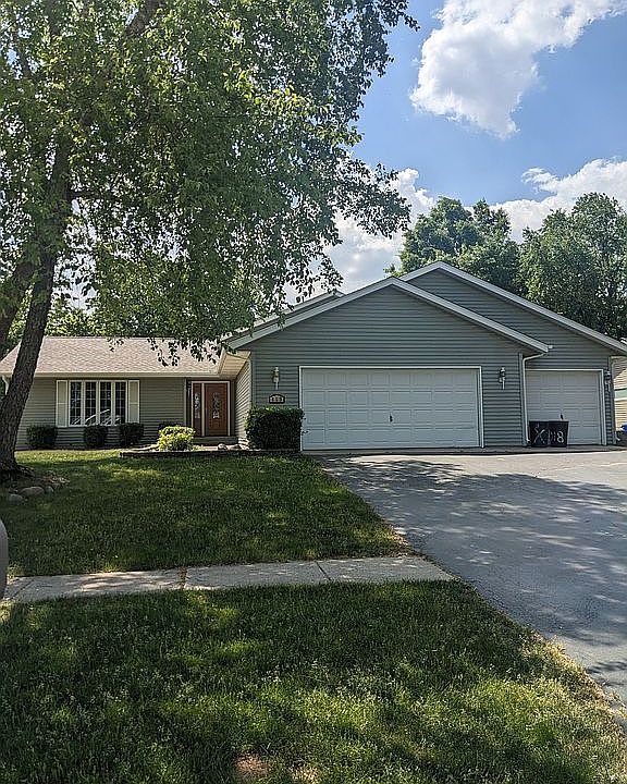 1st image of 615 Dickerson Dr