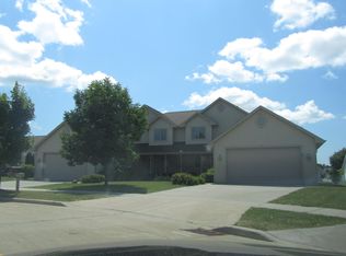429 Kramer Ln, Kimberly, WI 54136