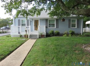 21 E Gray St, Sandston, VA 23150