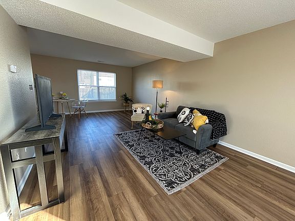 5th image of 2434 Orchard Creek Dr