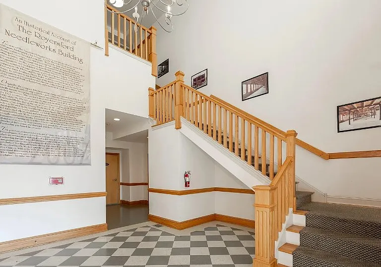 735 Washington St — Photo 18