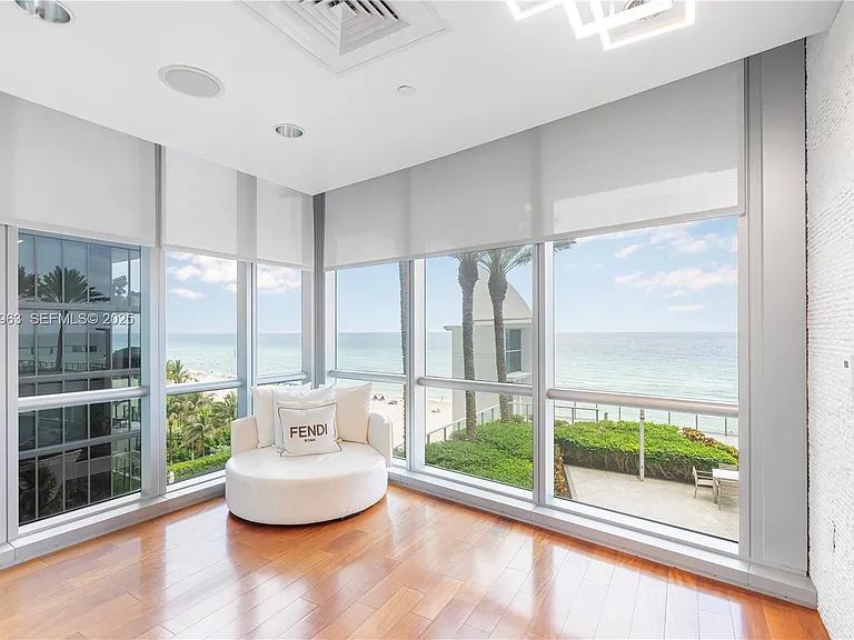 17121 Collins Ave #903 — Photo 29