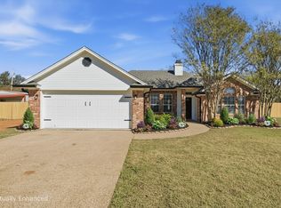 248 Parkhaven Dr, Woodway, TX 76712
