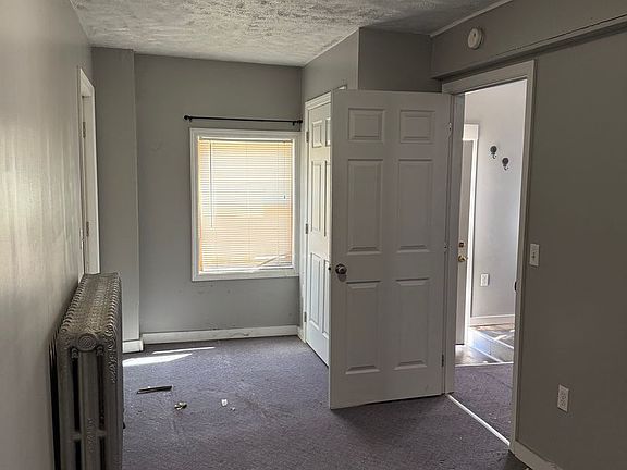 5th image of 338 1st St Suite 1