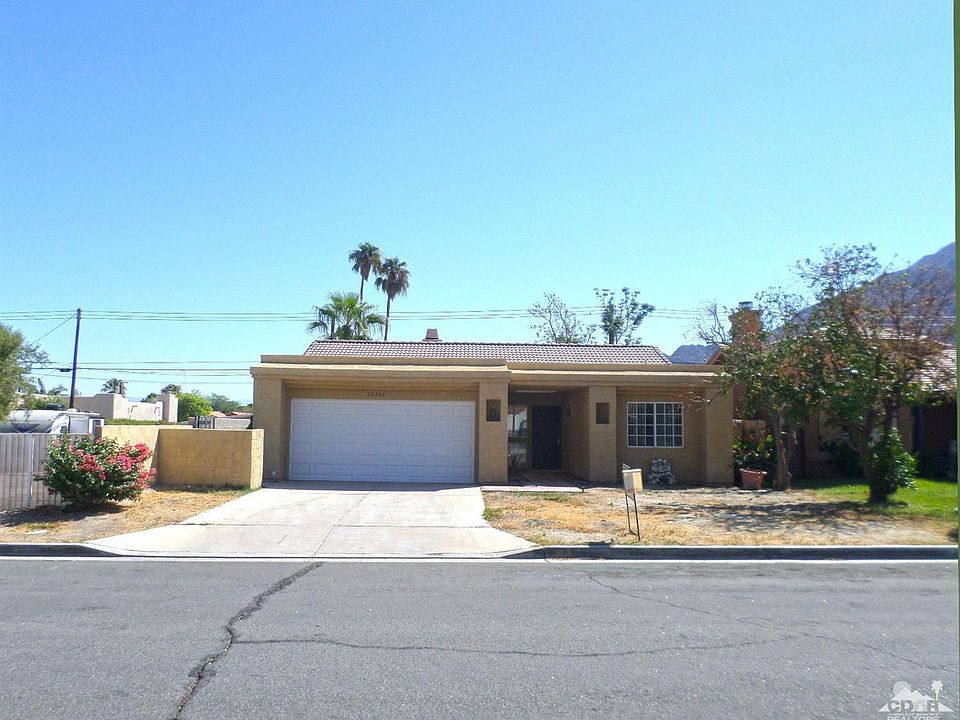 1st image of 52280 Avenida Mendoza
