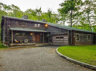 1320 Hatch Rd, Webster, NY 14580