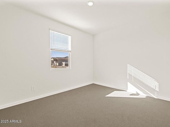 3rd image of 4830 W HUNTER Trail