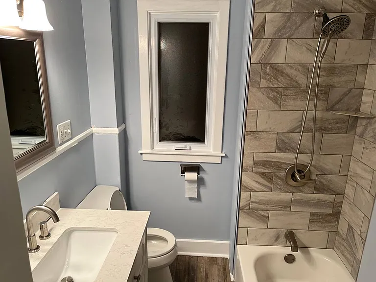 147 Fraser Ave — Photo 6